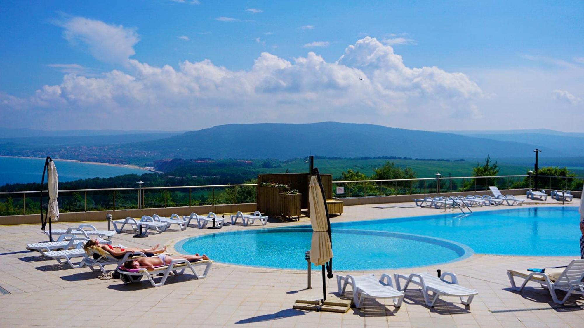 Апартаменти Сънбрийз - Sunbreeze apartments Бяла Екстер'єр фото