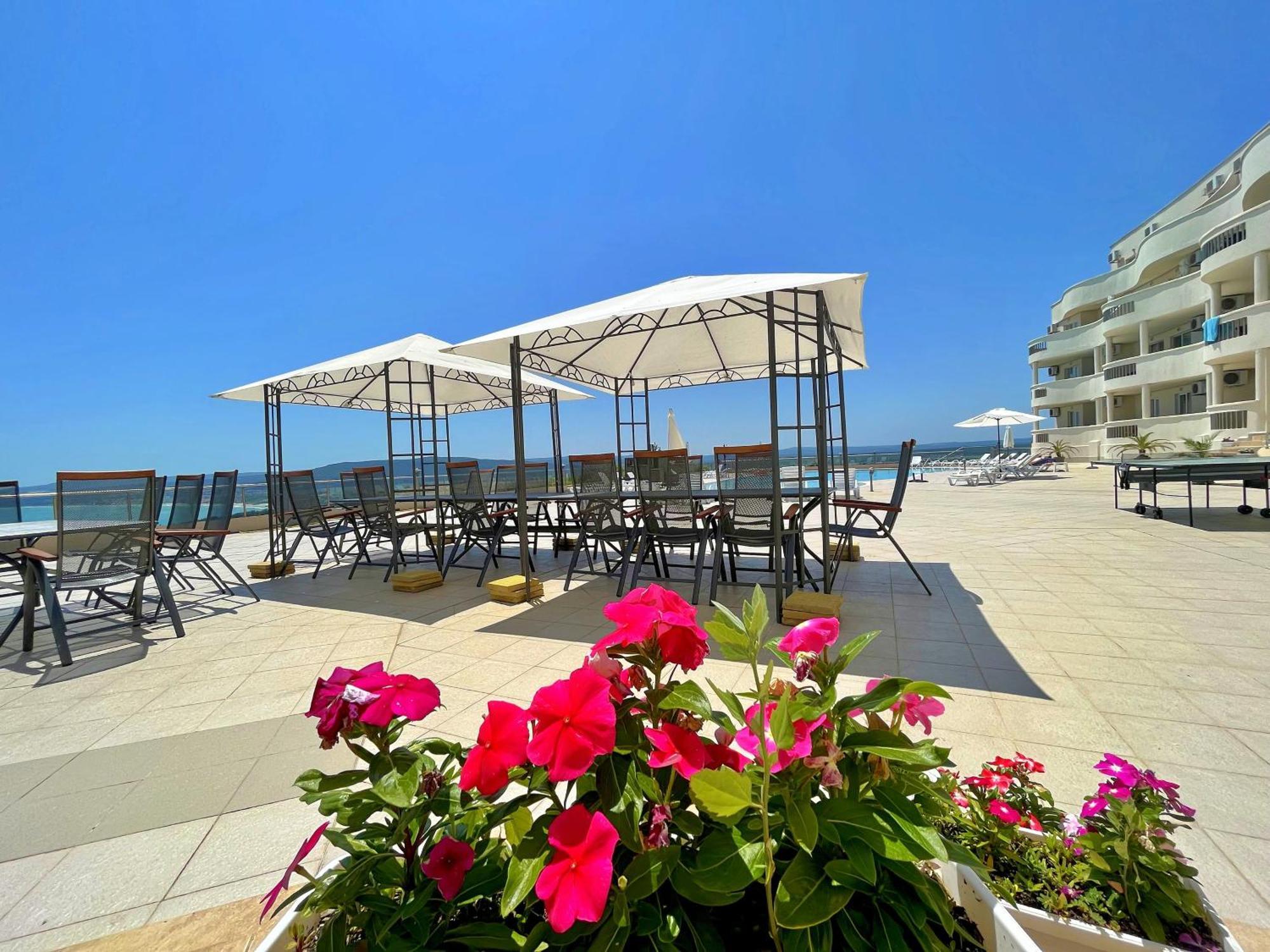 Апартаменти Сънбрийз - Sunbreeze apartments Бяла Екстер'єр фото