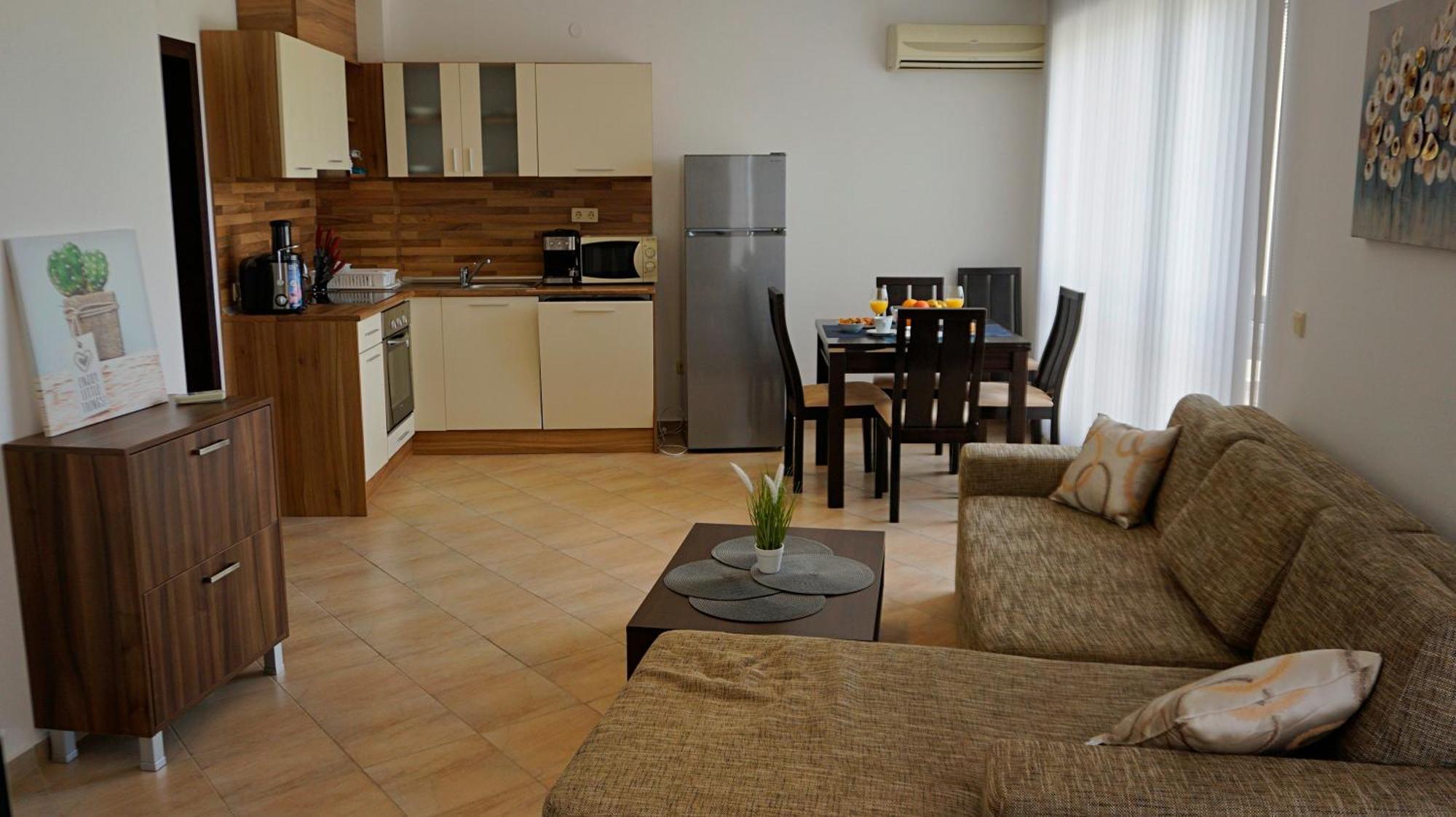 Апартаменти Сънбрийз - Sunbreeze apartments Бяла Екстер'єр фото